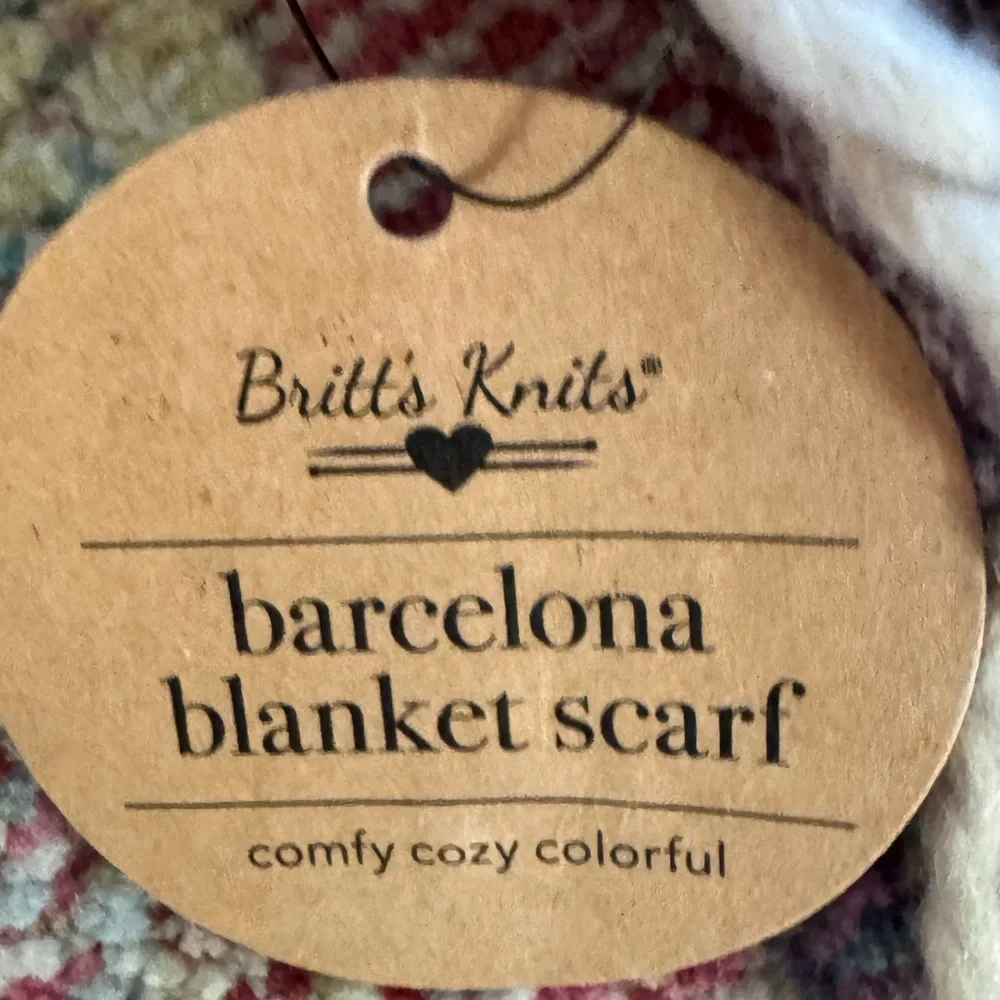 Britt's Knits' Barcelona Blanket Scarf Comfy Cozy Colorful NWT - Picture 3 of 4